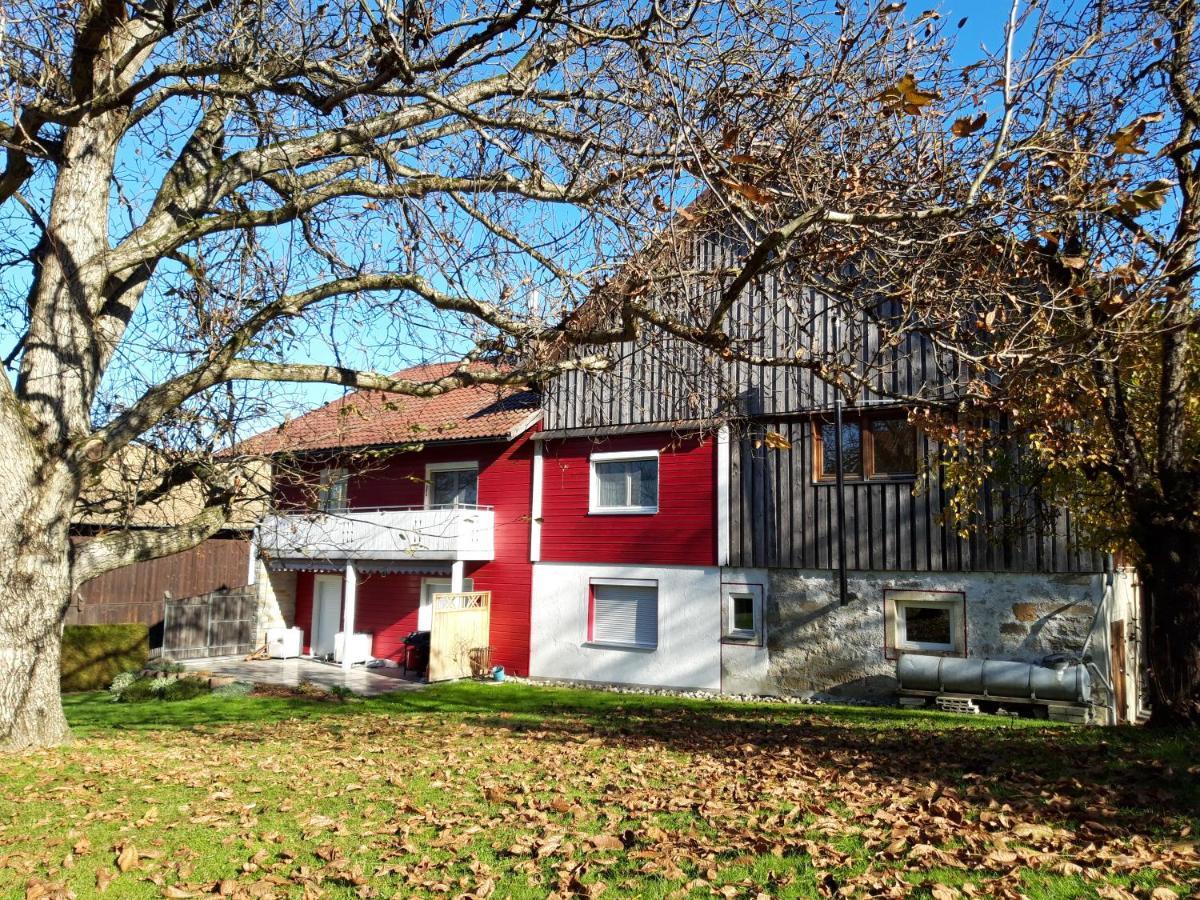 Ferienwohnung Im Seidlerhof Mit Balkon Und Garten 洛恩巴赫 外观 照片